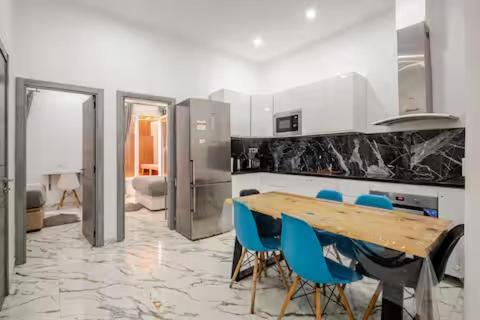 Apartamento En Planta Baja Cerca De La Playa En 바달로나 외부 사진